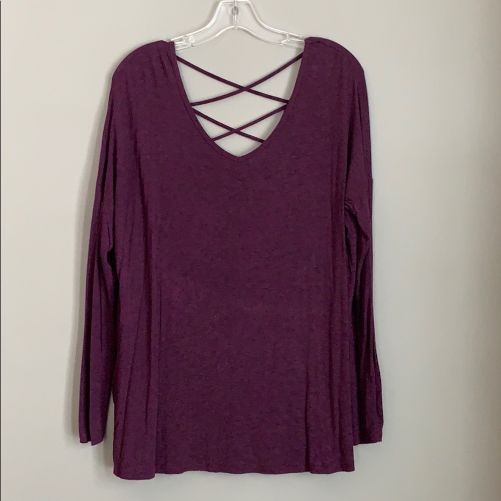 Criss cross back long sleeve